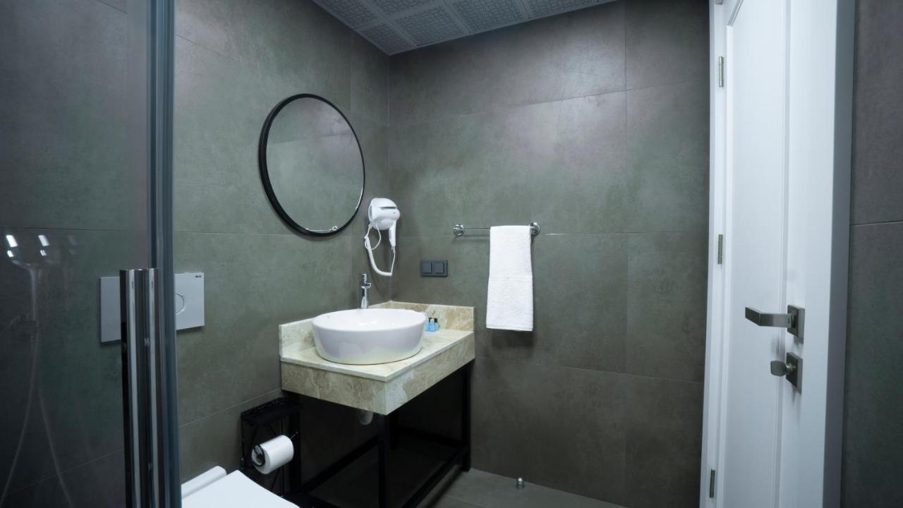 Estera Hotel Silent อันตัลยา ภายนอก รูปภาพ